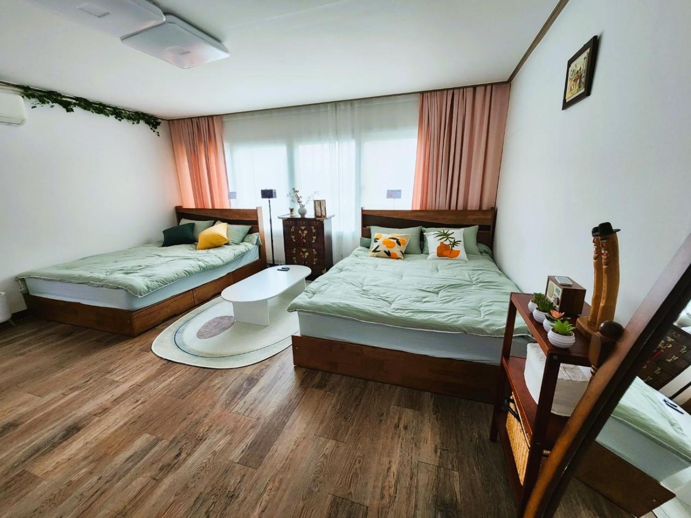 Jb Stay#Hongdae & Sinchon 10Min#Double Room Seoul Bagian luar foto