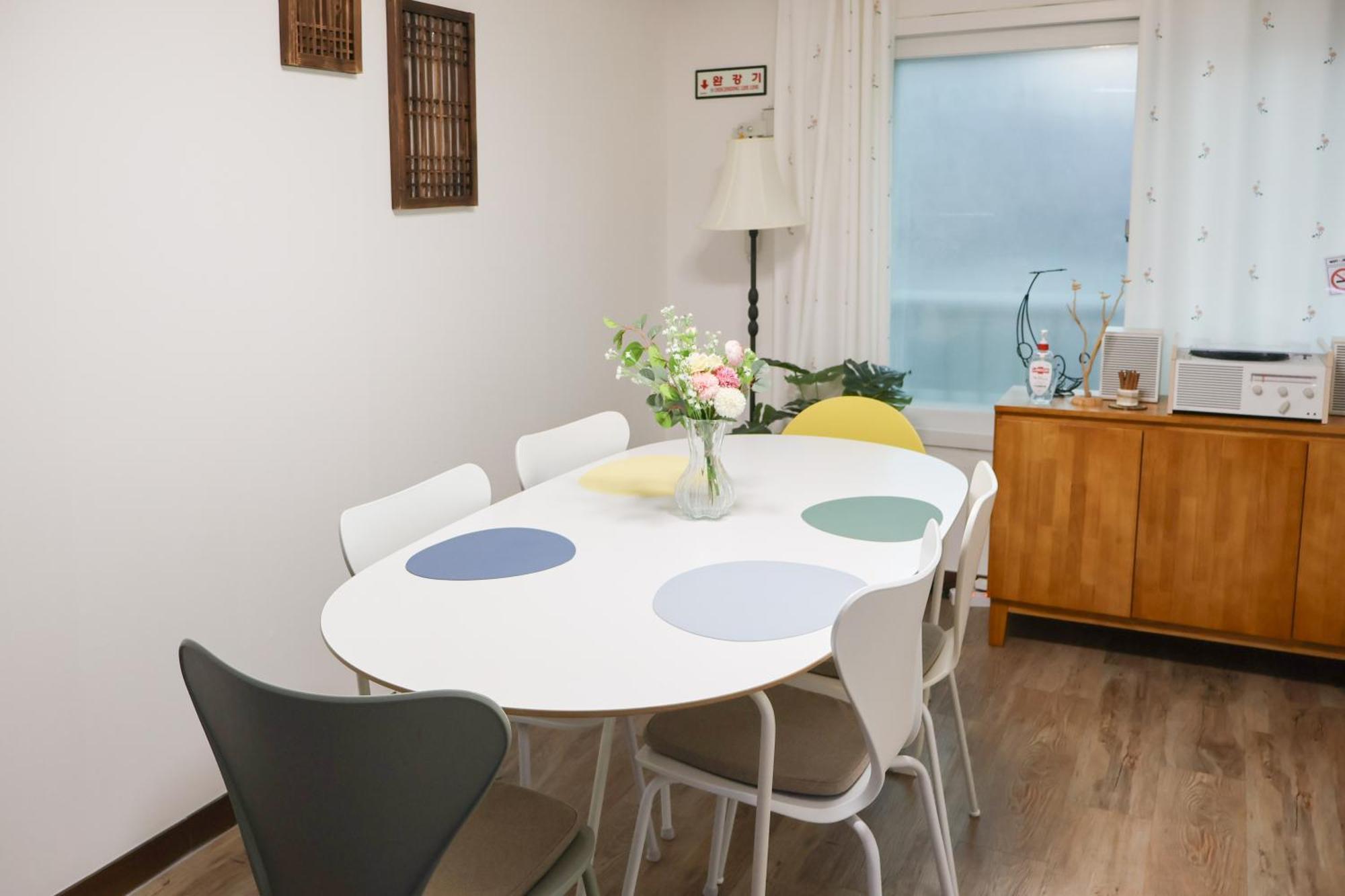 Jb Stay#Hongdae & Sinchon 10Min#Double Room Seoul Bagian luar foto